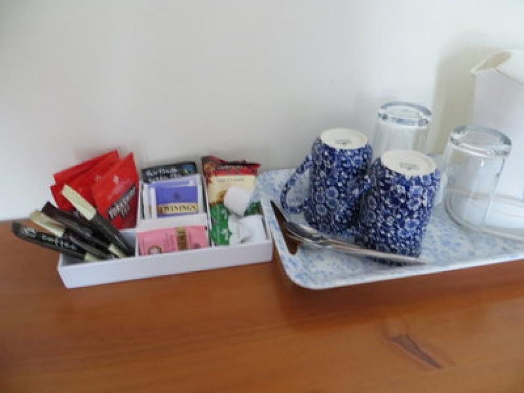 Cheshire House Guest House Хоуп Екстериор снимка